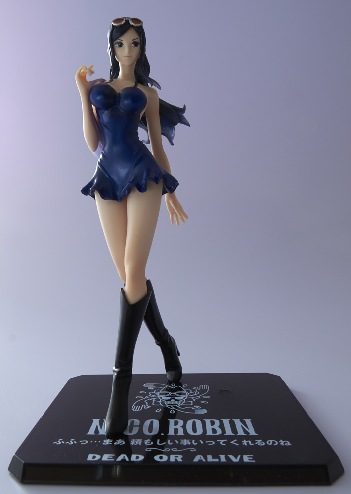 NicoRobin-FiguartsZero.005